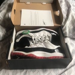JORDAN 11 RETRO LOW PS