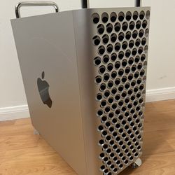 Mac Pro Dual Vega II 32GB GPUs / 192GB RAM / 1TB NVME / TAHOE / 2019
