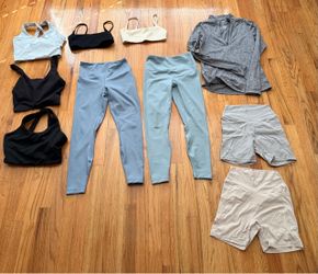 Women’s workout clothes bundle - XS