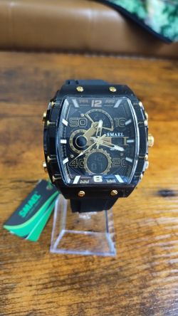 Brand New Digital/Analog Luxury Style Watch 