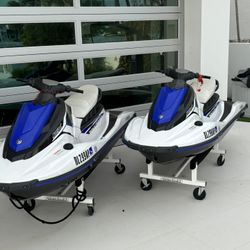 Set Of 2018 Yamaha EX waverunners