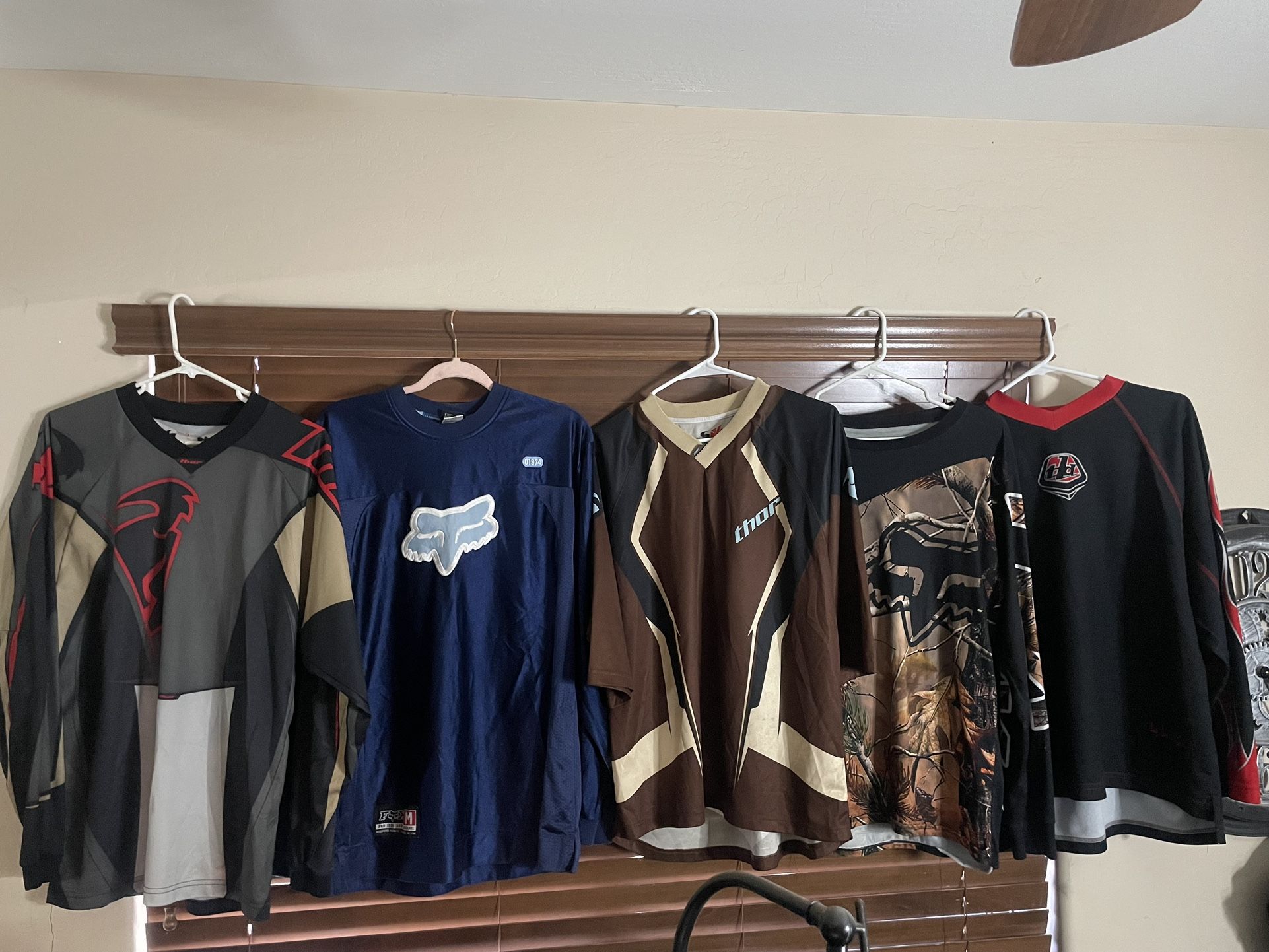 5 Motocross Jerseys Size Medium