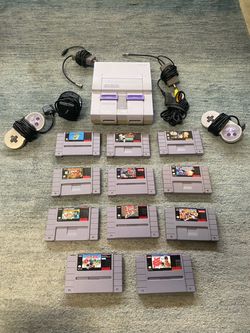 Nintendo Super NES SNES Console Bundle + 2 Controllers + 11 Games Mario DK Street Fighter