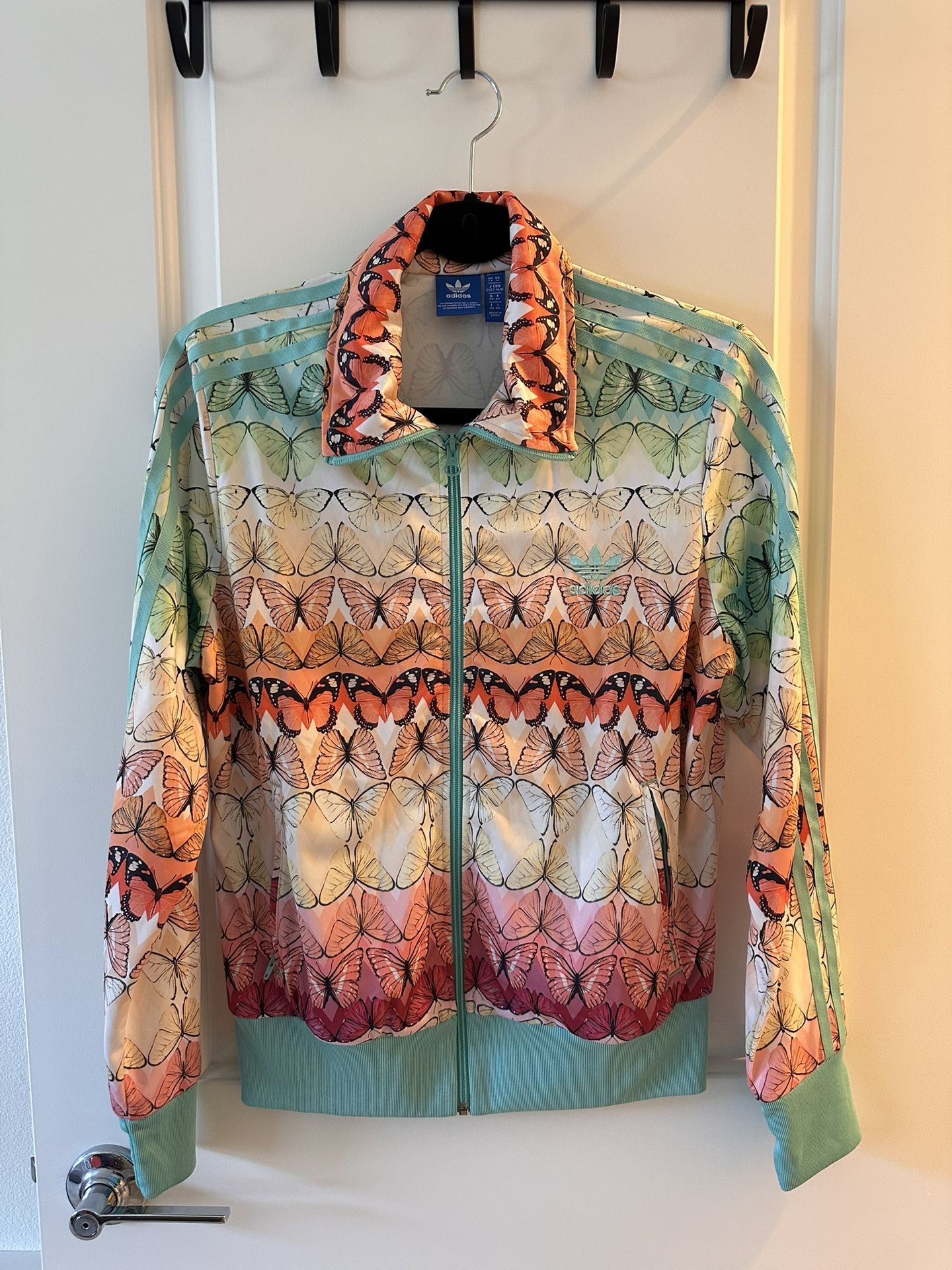 Adidas Women’s Jacket Size:M