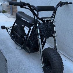 Ebox Dragster (ONLY HAS 80 MILES ON IT)
