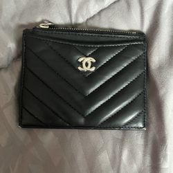 C H A N E L Wallet