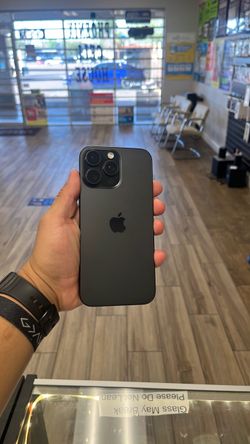 iPhone 16 Pro Max 256 GB UNLOCKED