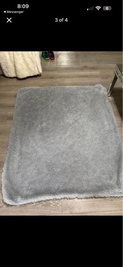 Gray Fluffy Shag Area Rug. Throw blanket
