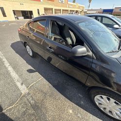 Nissan Versa 