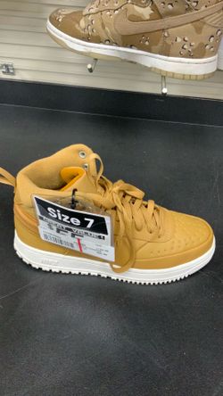 NIKE SHOES