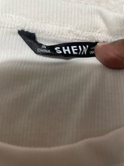 SHEIN White Ribbed Top