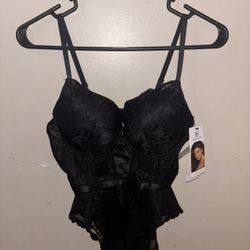Brand New Daisy Fuentes Corset Lingerie 