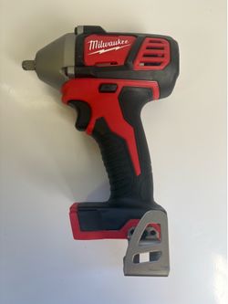Milwaukee M18 18V Lithium-Ion Cordless 3/8 in. Impact Wrench W/ Friction Ring (Tool-Only)