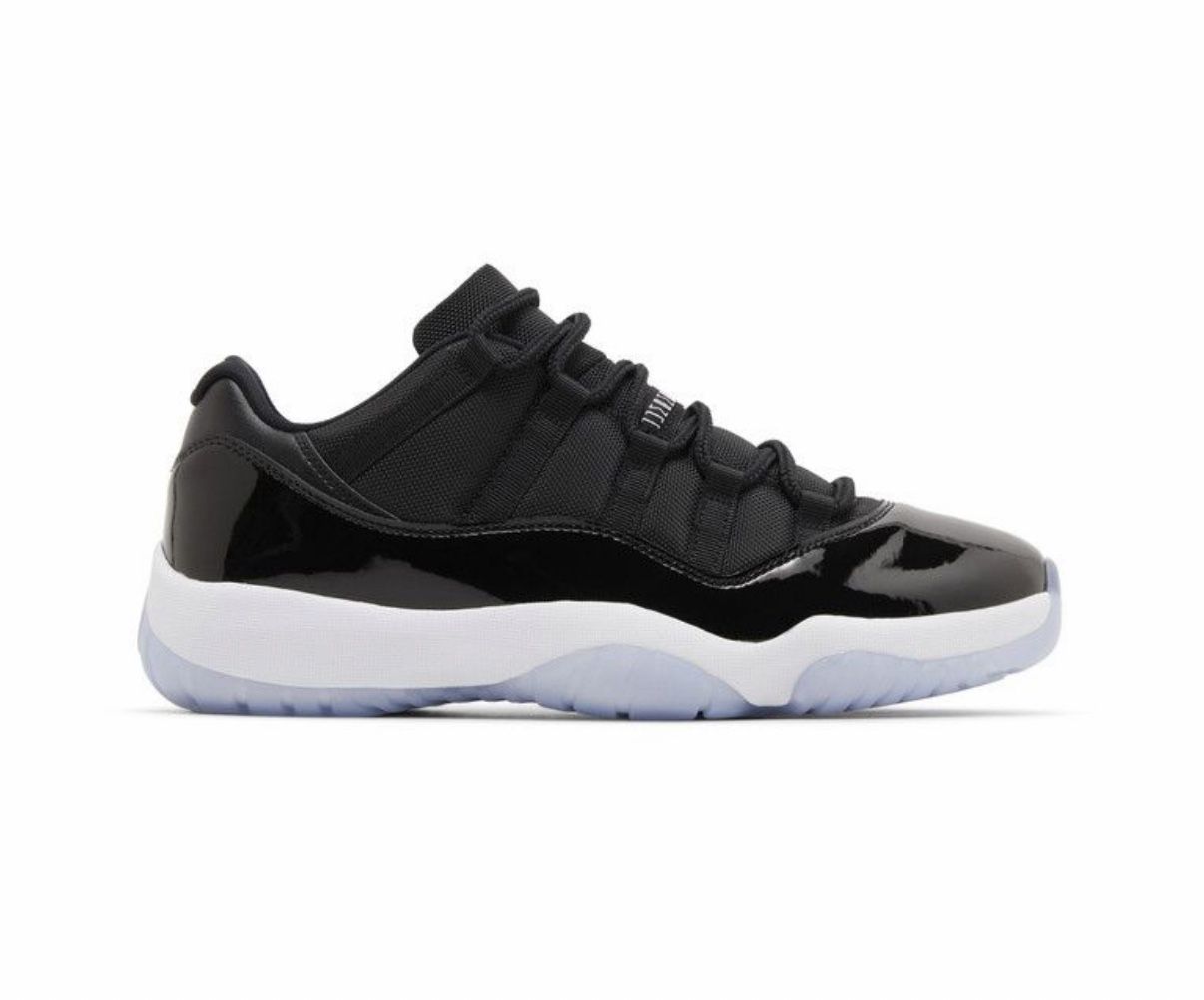 Air Jordan 11 Retro Low - Brand New