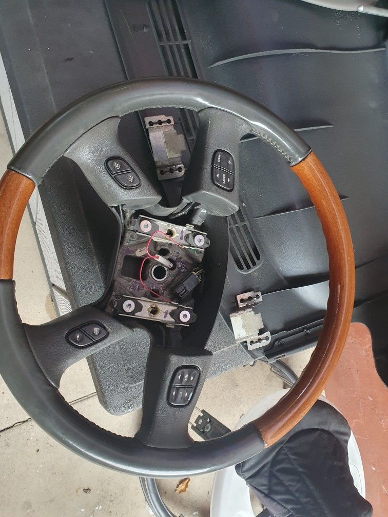 Escalade Steering Wheel