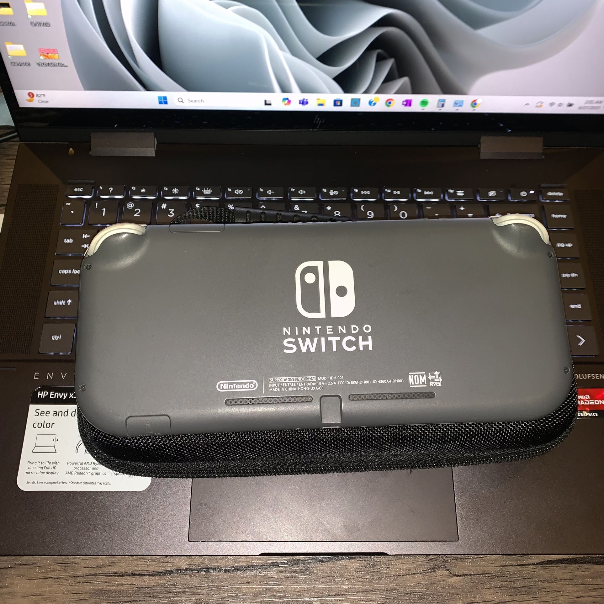 Nintendo Switch Lite Gray