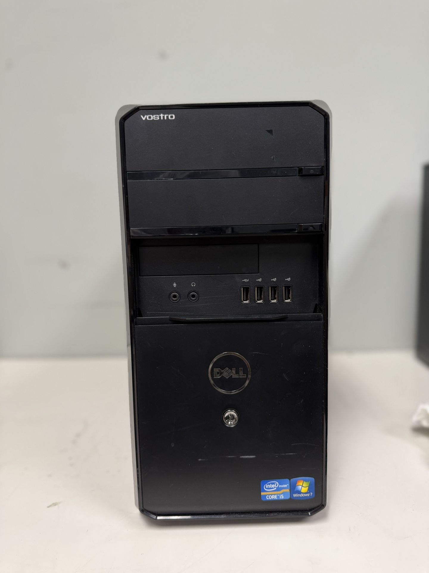 Dell Computer Tower Intel (R)