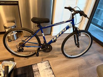 Huffy Rock Creek Mountain Bike Blue