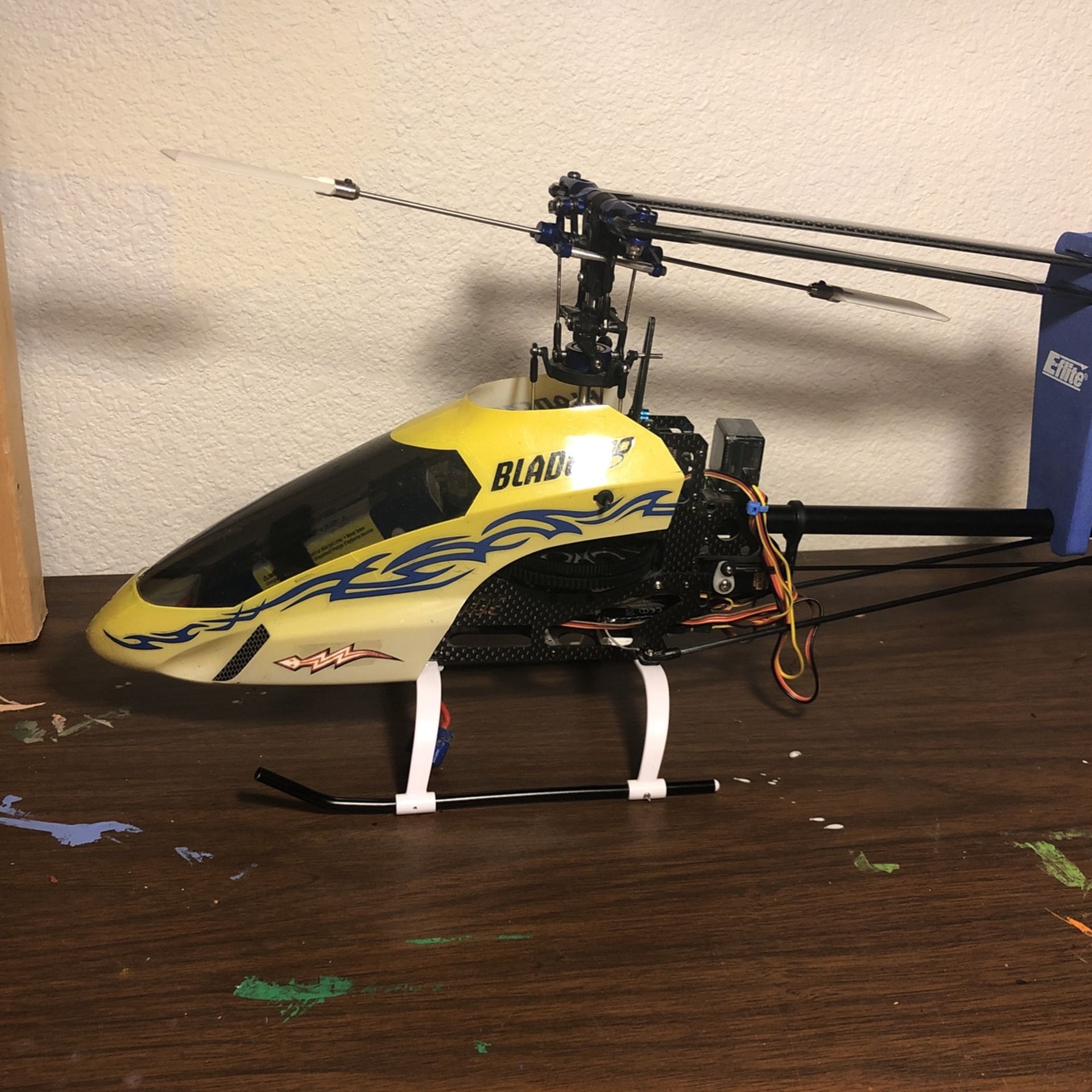 Blade 400 RC helicopter For Sale