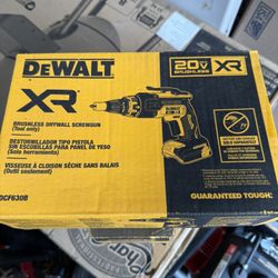 New Dewalt 20 V XR Screw Gun