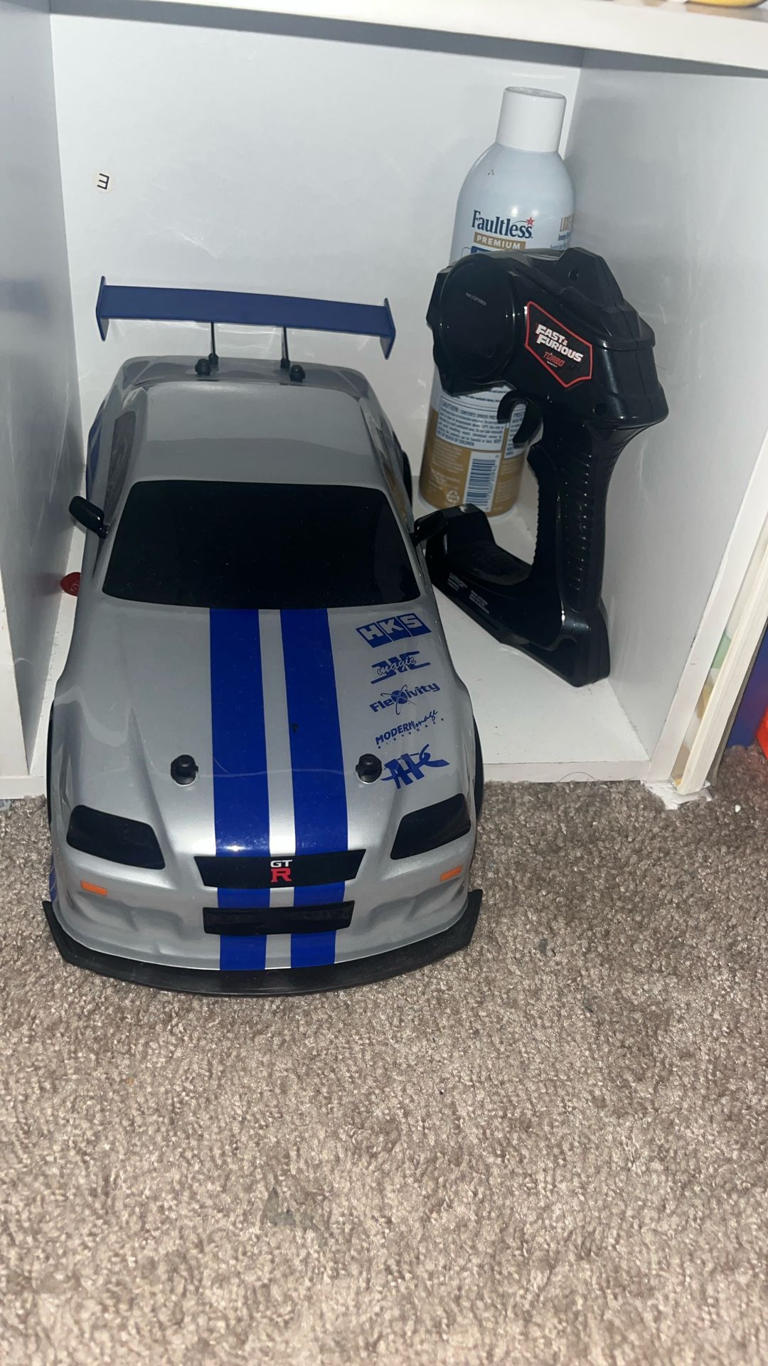 Fast and furious GTR Nissan skyline RC car