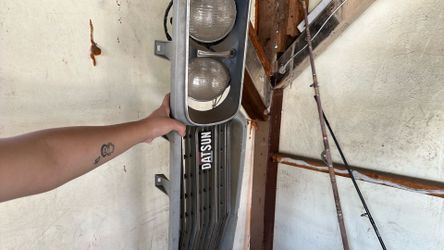 Datsun front end