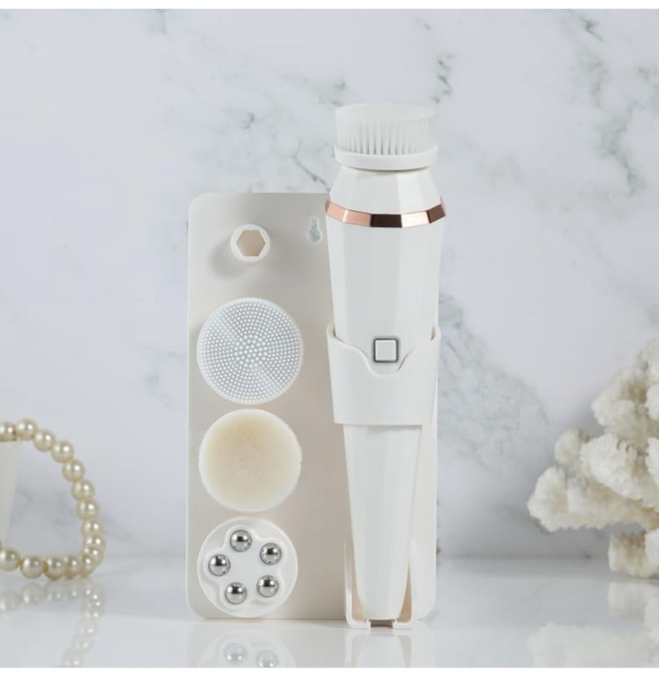Multifunctional Facial Cleanser, Silicone Facial Brush, one Machine, Multi Head Facial Cleanser, Cleaning and Massage Facial Cleanser，Exfoliate，Massag