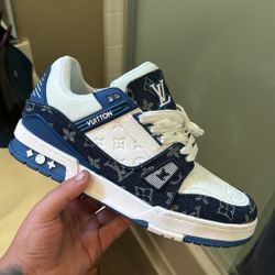 Louis Vuitton Sneakers