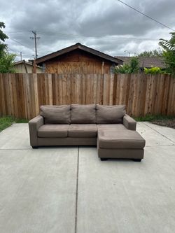 Free Delivery! Brown Sectional Couch