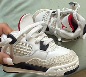 Jordan 4s