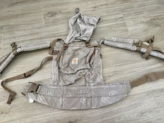 Ergobaby baby carrier