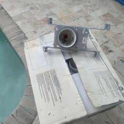 Halo New Construction  4 In  Lighting High Hats  Have 9.   15 Dollars Ea Sell At Home Depot For  Aprx 25 Ea 