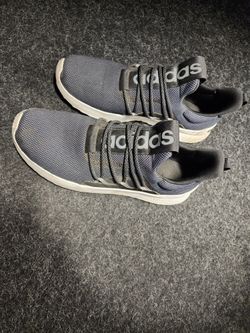 Used ADIDAS Cloudfoam