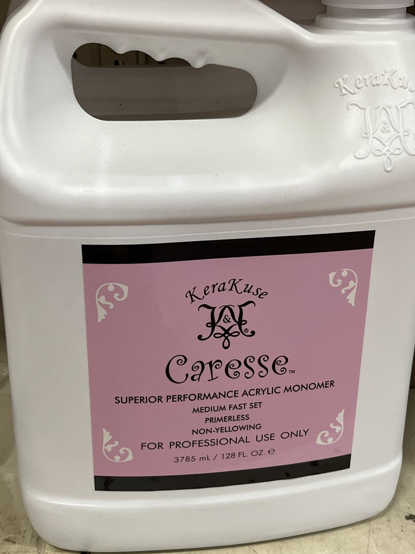 Liquid monomer
