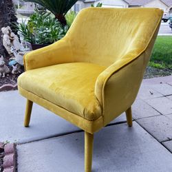 Brand New Mid Century Modern Velvet Accent Chair. Mustard Yellow. $125 Each 