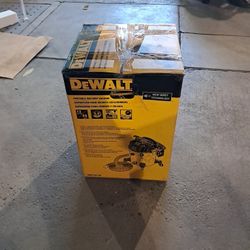 DEWALT Stealthsonic Quiet 12-Gallon 5.5 HP Corded Wet/Dry Shop Vacuum with Accessories Included