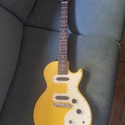 Epiphone Les Paul Electric Guitar