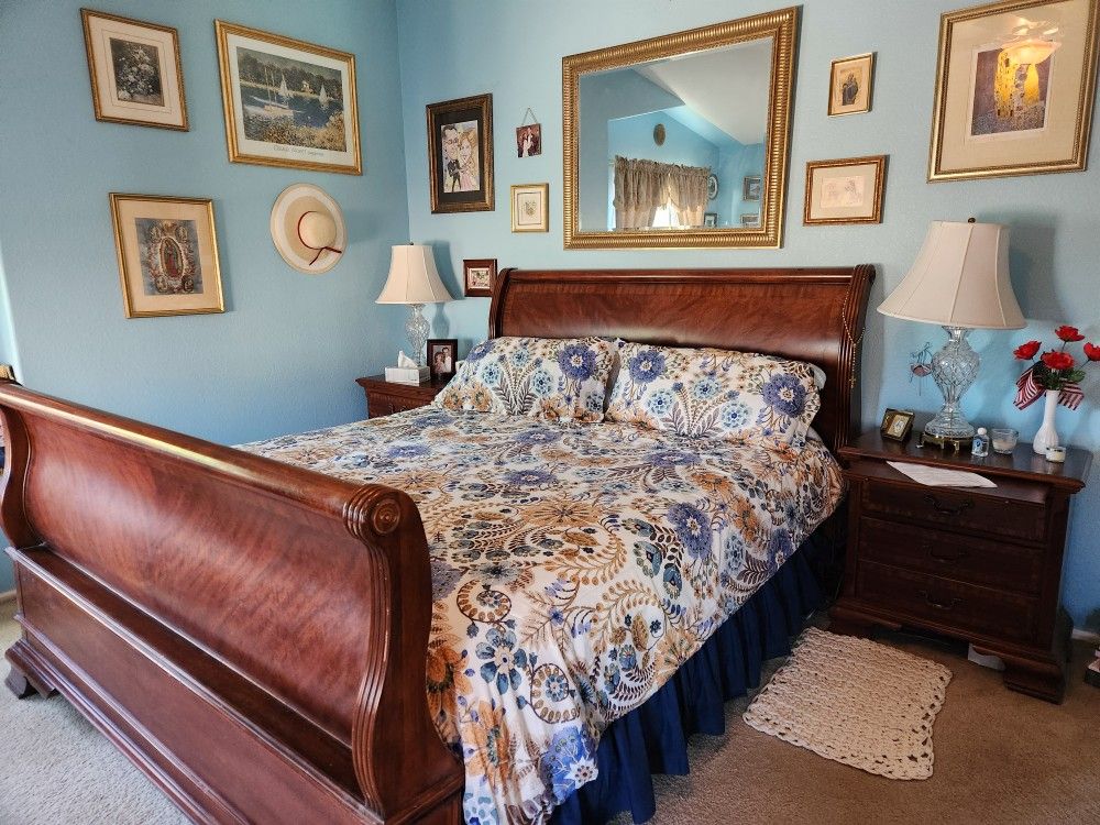 King Bedroom Set