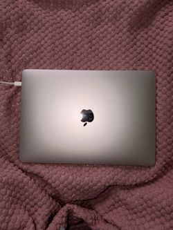 macbook pro 13in 2018 4 ports