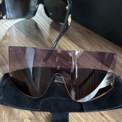 ⸻  For Sale: Versace Sunglasses with Extra Lens