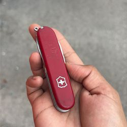 Multitool Victorinox Classic SD