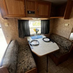 04 Aljo Bunk House 