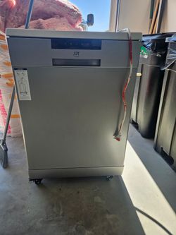 Mobile dishwasher used like new