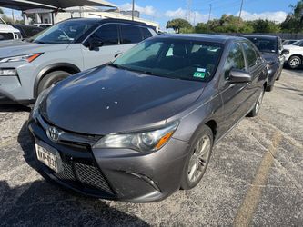 2017 TOYOTA CAMRY SE