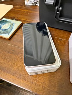 Unlocked Apple iPhone 13 128GB - Pink