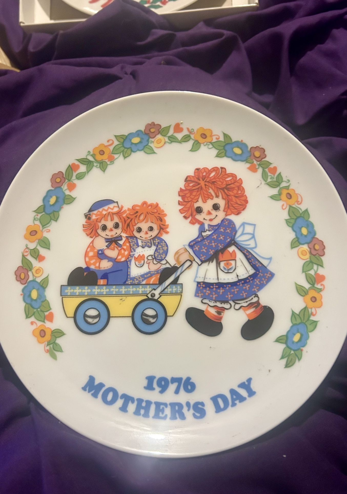 Raggedy And And Andy Mother’s Day 1976 First Edition