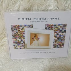 Digital Photo Frame 