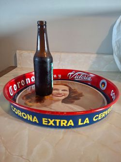 Corona Vintage serving metal tray