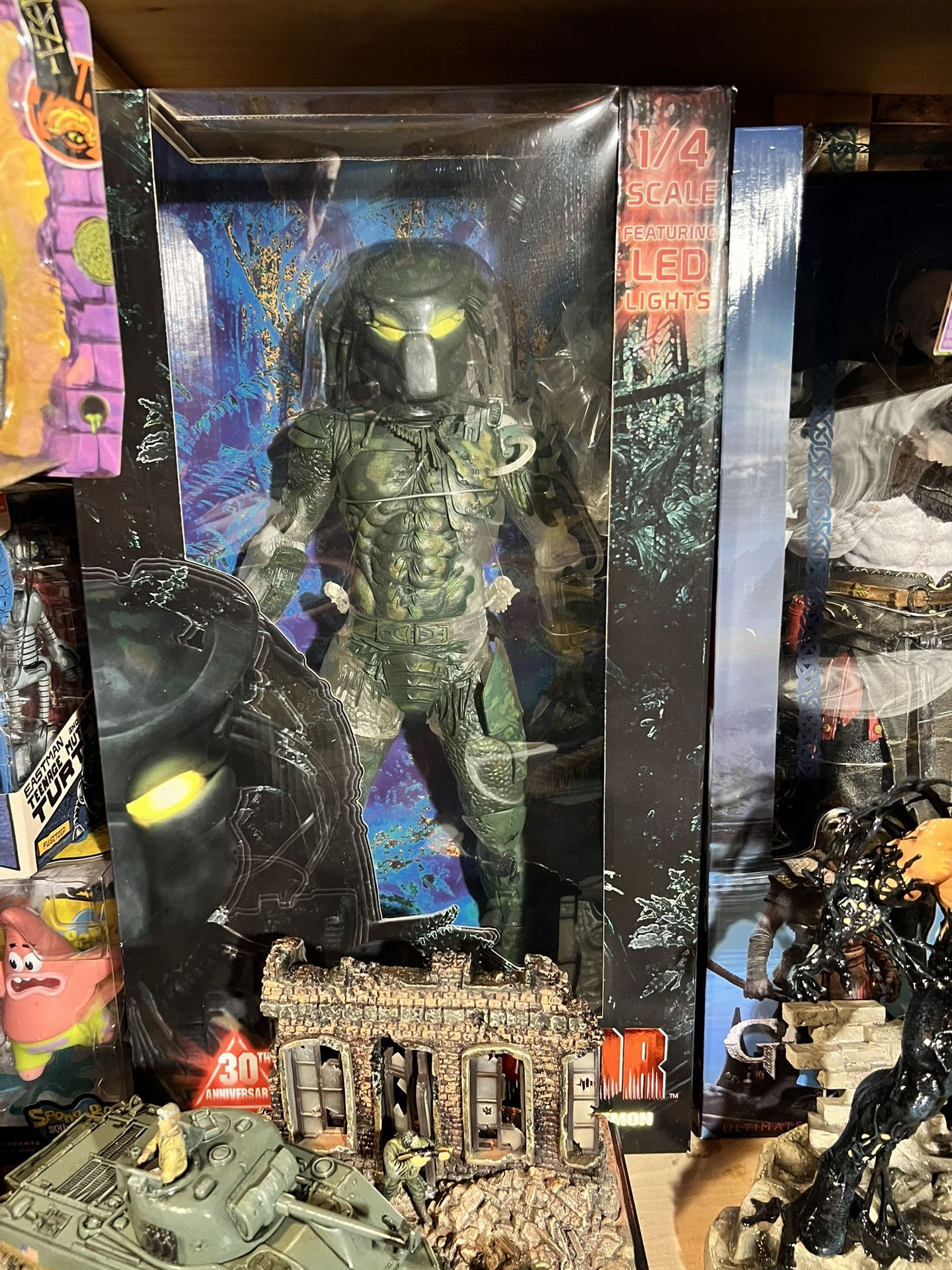 Neca 1/4 Scale Jungle Demon Predator