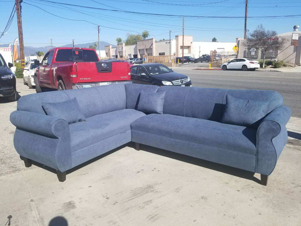 NEW 7X9FT ANNAPOLIS STELL BLUE FABRIC SECTIONAL COUCHES